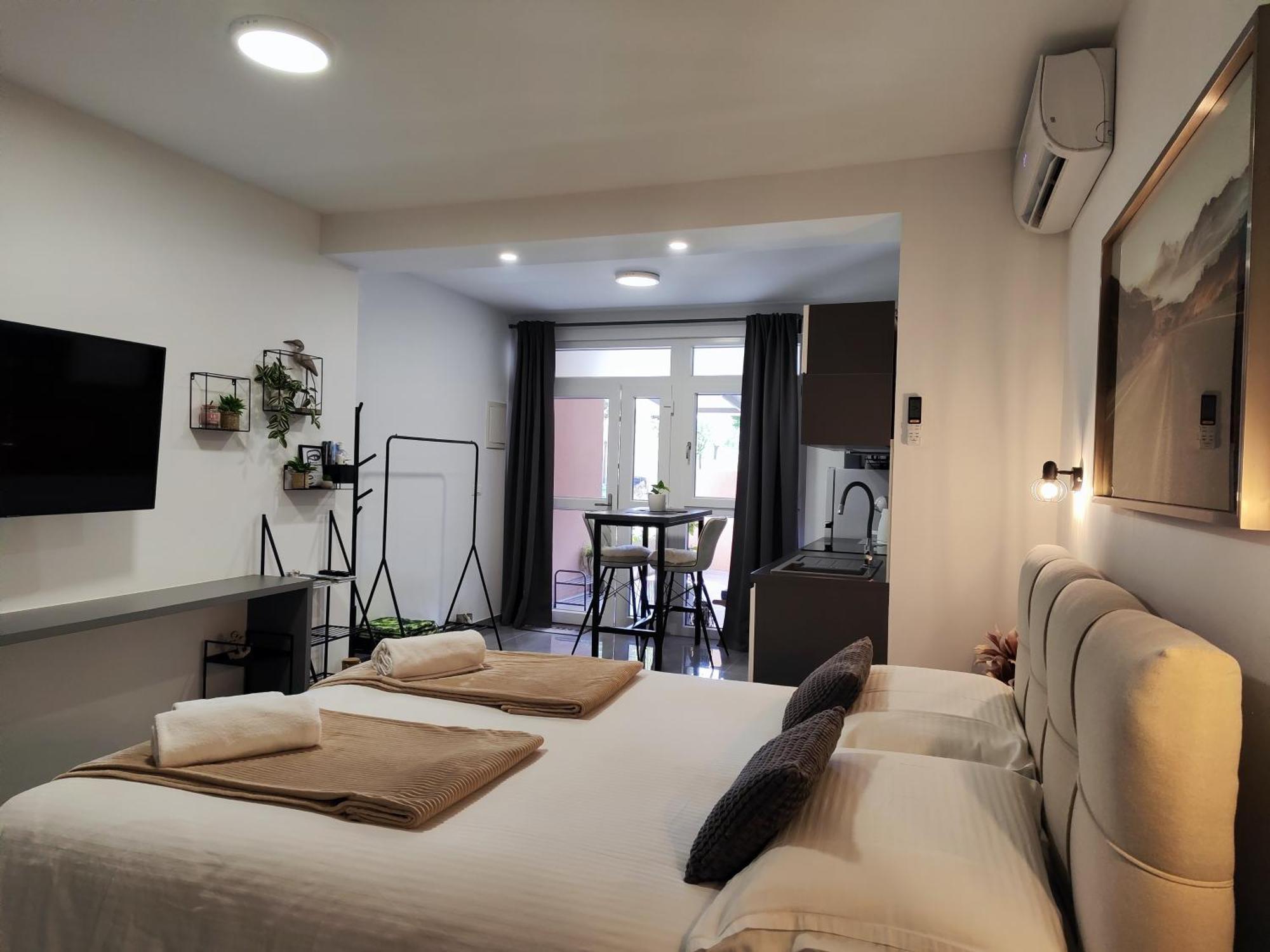 Cave With Free Parking Pula Exterior foto