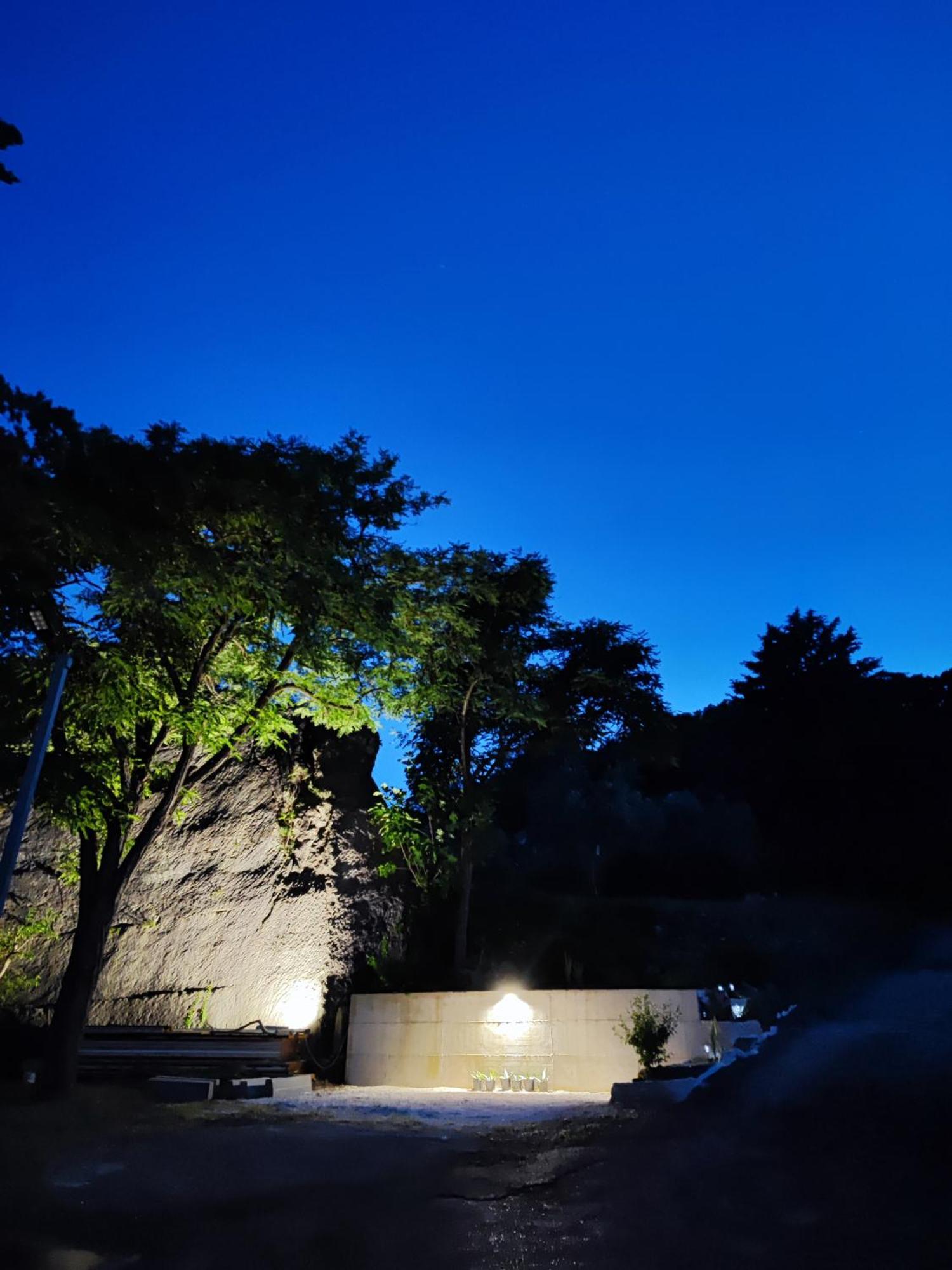 Cave With Free Parking Pula Exterior foto